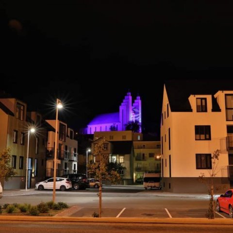 Akureyri church.jpg