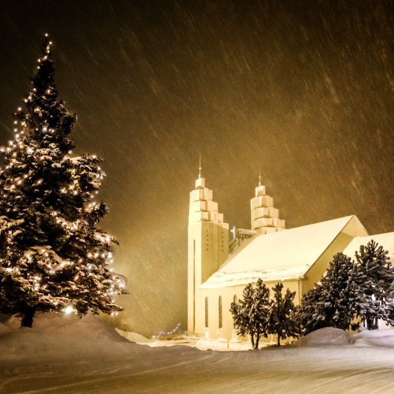 mynd-akureyrarkirkja-akureyri-church