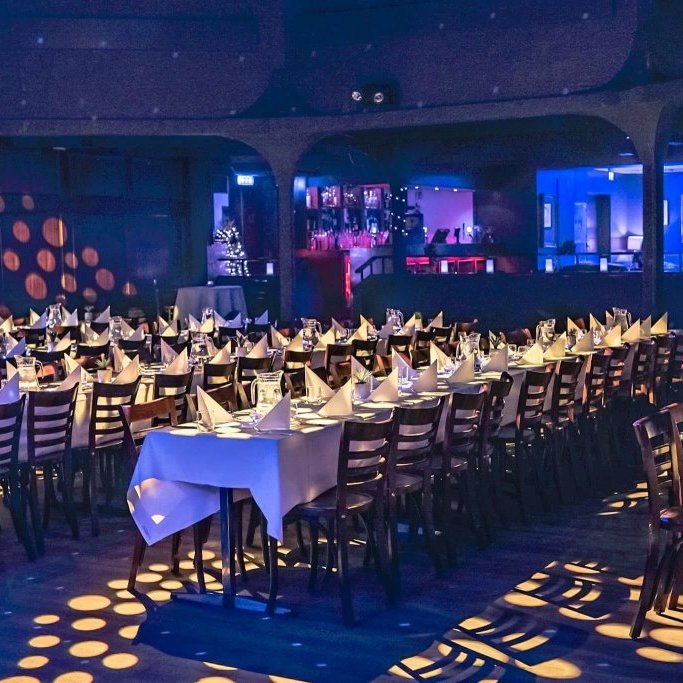 original-1f625874-2586-4331-a4c1-345650bc9656