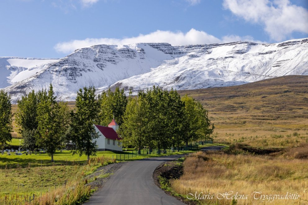 White wrapped mountains