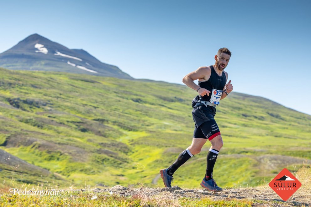 Photo: Súlur Vertical