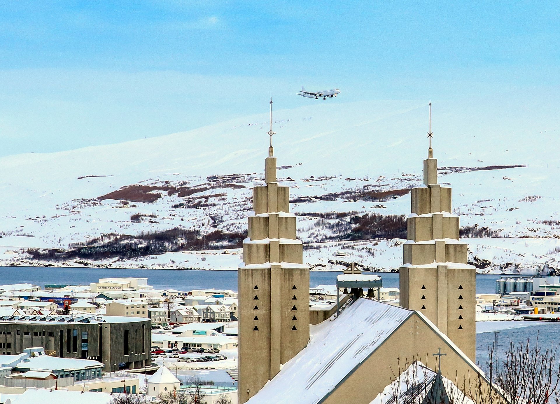 Direct flights to Akureyri in 2023 Visit Akureyri